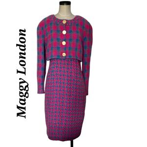 Maggy London Dress Size 8 (This is one piece)